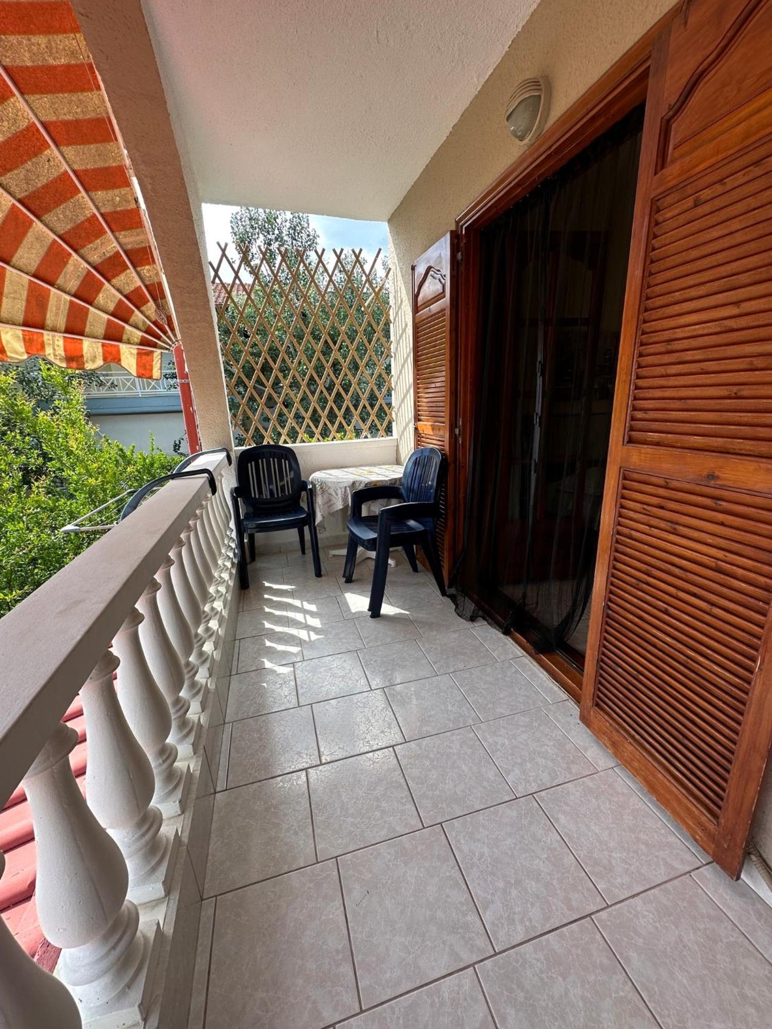 The Flower Apartments Toroni Exterior foto
