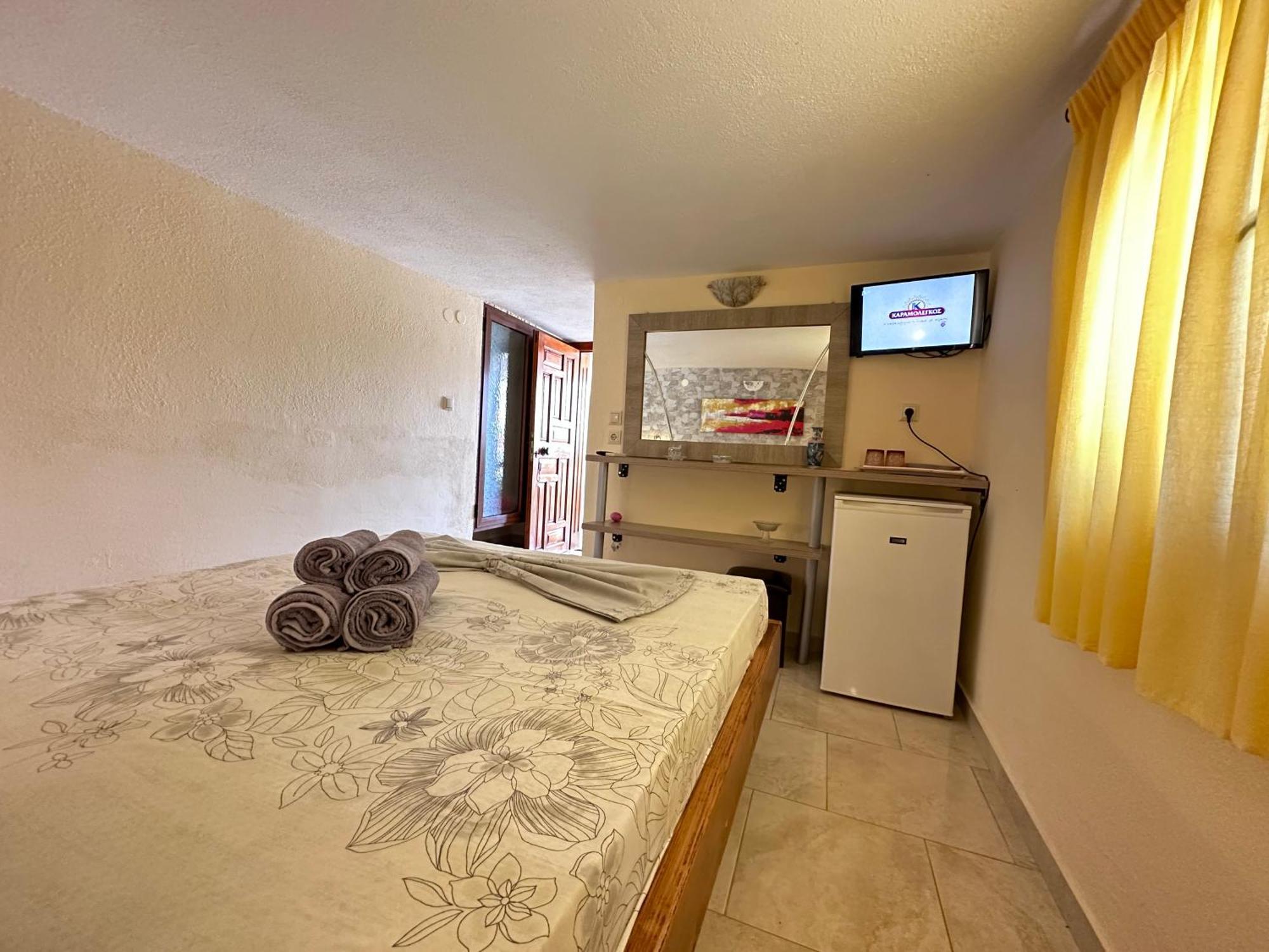 The Flower Apartments Toroni Exterior foto